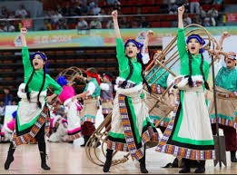 黄健翔谈越位新规：用规则的执行层面折腾人，足球真会变更好吗？