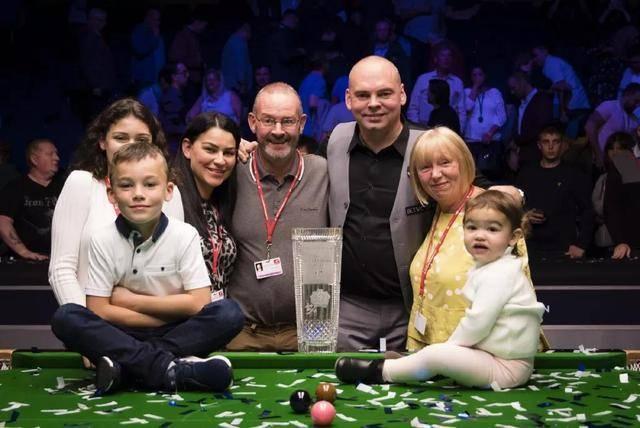 更是让外界 更是让外界