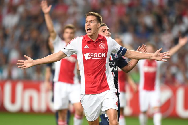 充满了新的 充满了新的